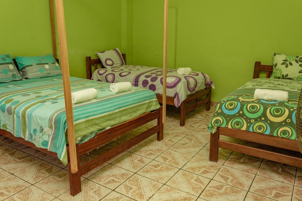 Perezoso Hostel Rurrenabaque Ngoại thất bức ảnh
