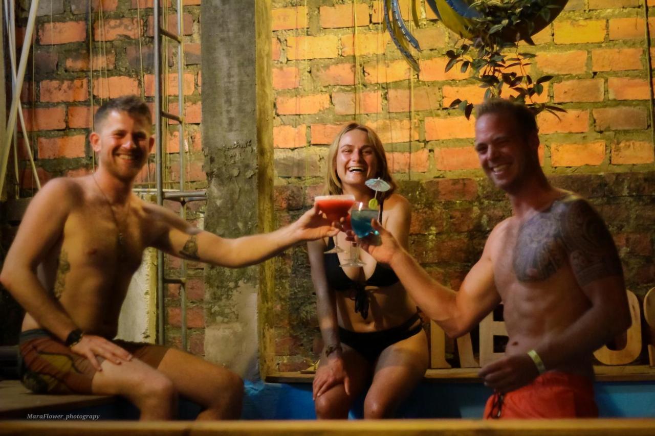 Perezoso Hostel Rurrenabaque Ngoại thất bức ảnh