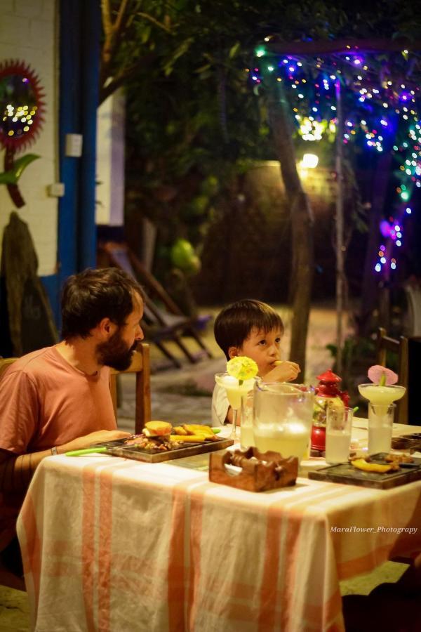 Perezoso Hostel Rurrenabaque Ngoại thất bức ảnh